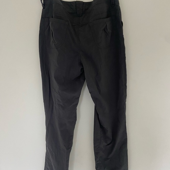 Grey Arc’teryx Pants Medium - Picture 4 of 5